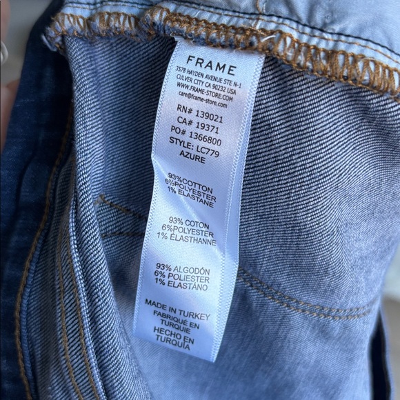 Frame Le Cutoff Denim Shorts Azure size 31 - Picture 5 of 5